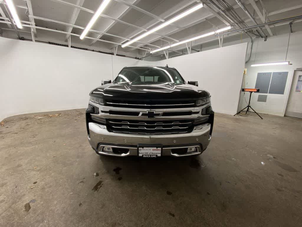 Used 2020 Chevrolet Silverado 1500 LTZ w/ LTZ Premium Package AWD/4WD image 9