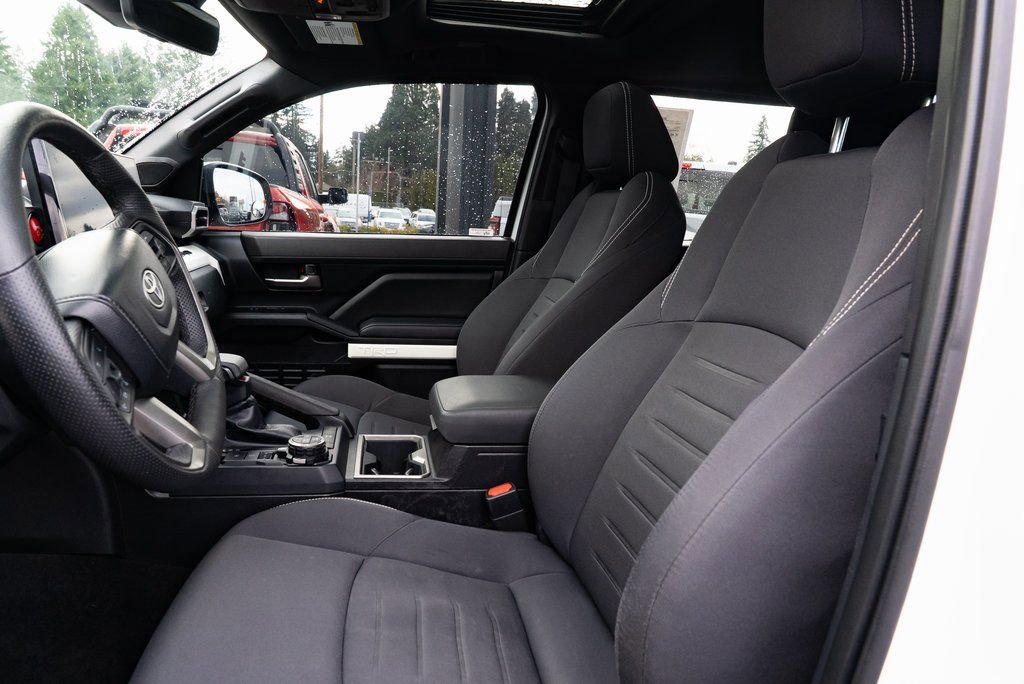 Used 2024 Toyota Tacoma TRD Off-Road w/ TRD Off Road Upgrade Package image 19