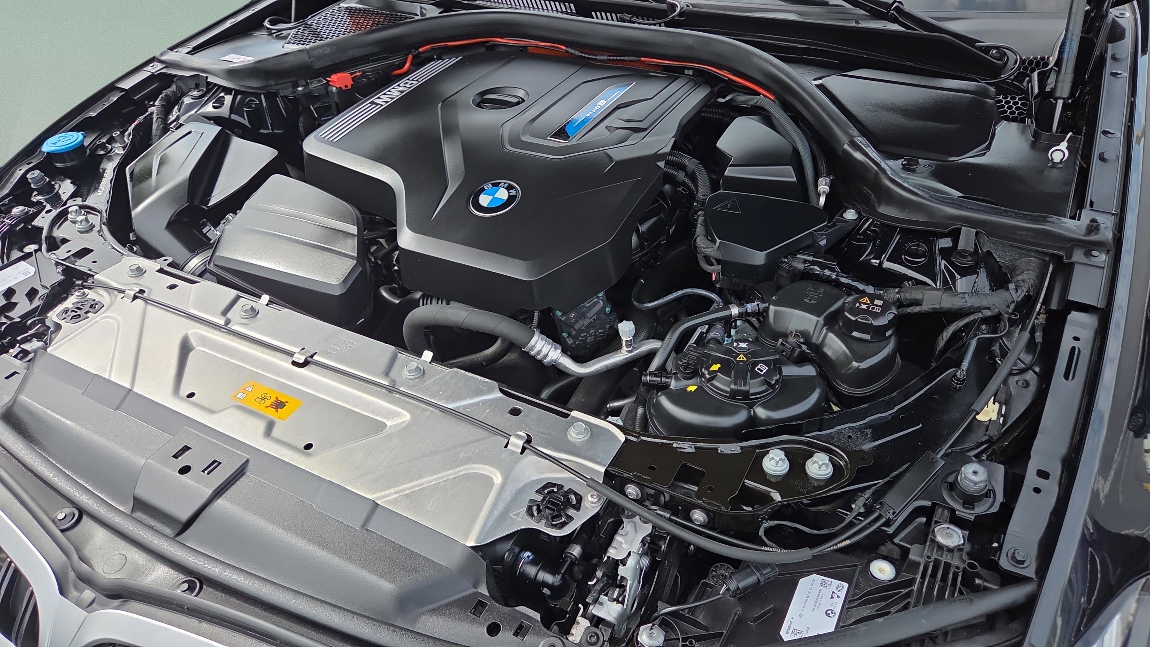 Certified 2023 BMW 330e w/ Driving Assistance Package RWD image 21