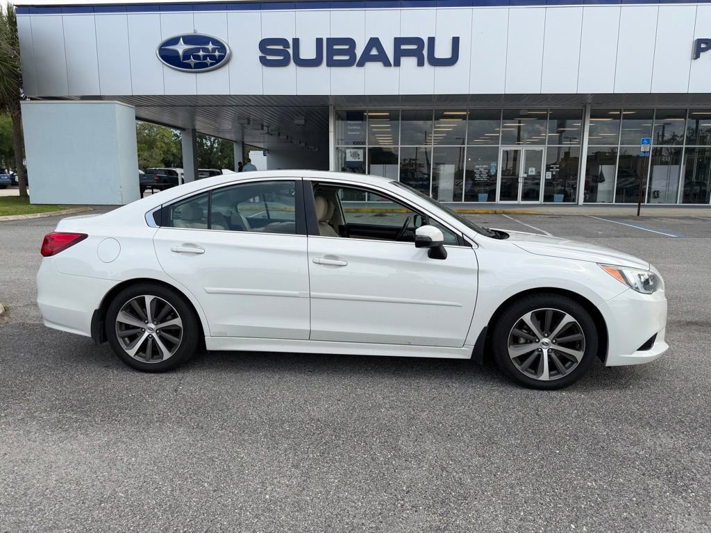 Used 2016 Subaru Legacy 2.5i Limited AWD/4WD image 2