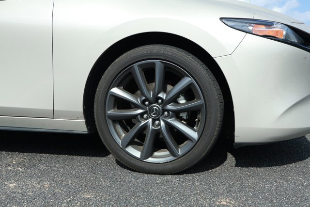Used 2024 MAZDA MAZDA3 s image 4