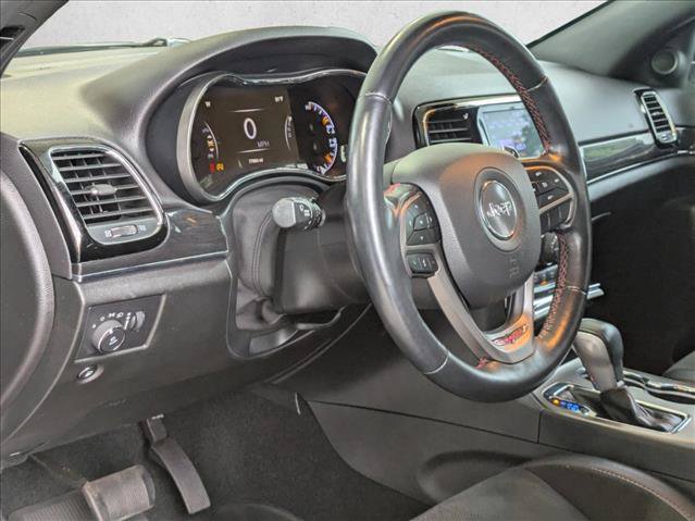 Used 2021 Jeep Grand Cherokee Trailhawk AWD/4WD image 3