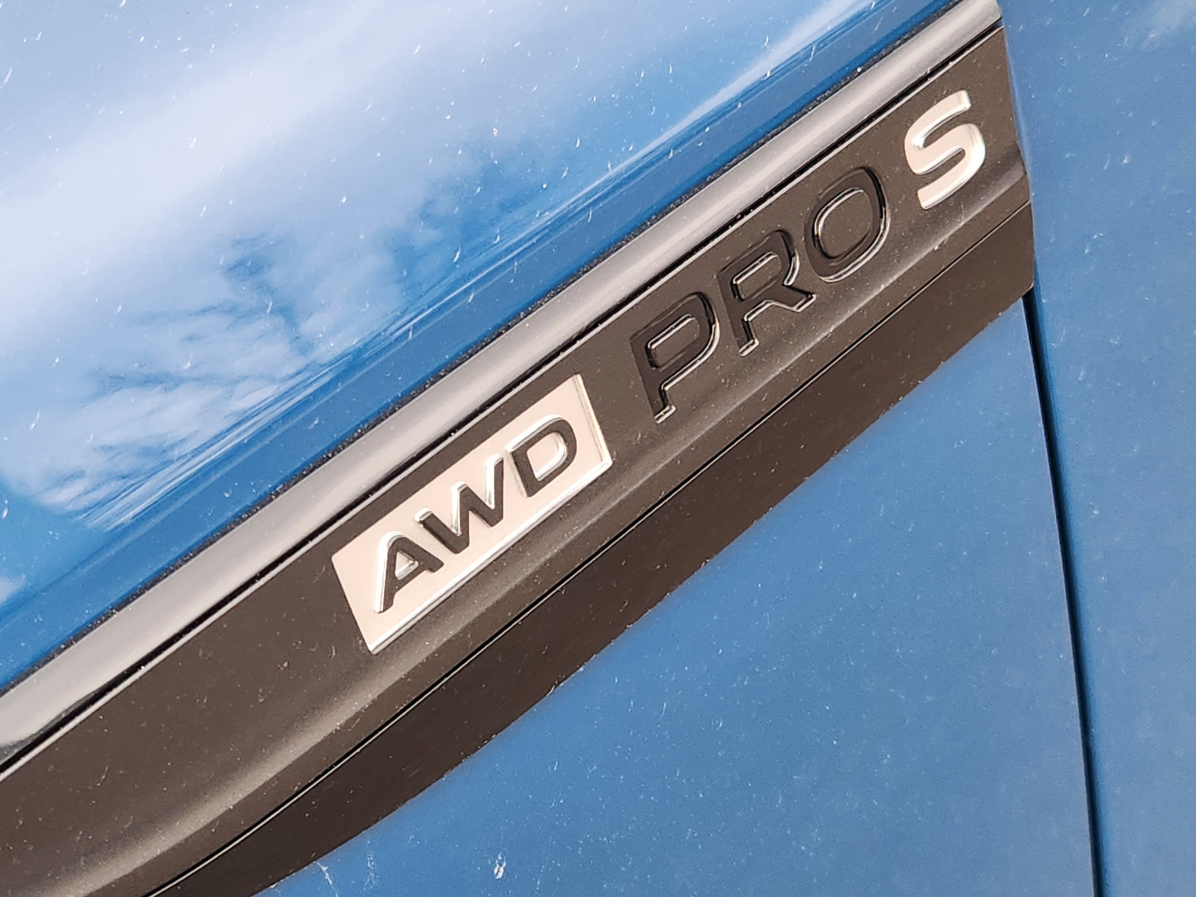 New 2026 Volkswagen ID.4 Pro S Plus image 22