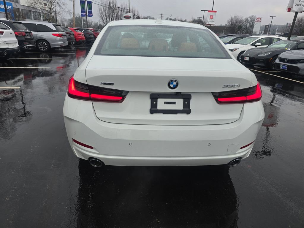 Used 2023 BMW 330i xDrive Sedan w/ Driving Assistance Package image 7