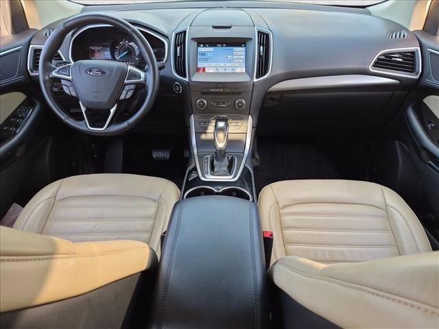 Used 2016 Ford Edge SEL w/ Equipment Group 201A FWD image 17
