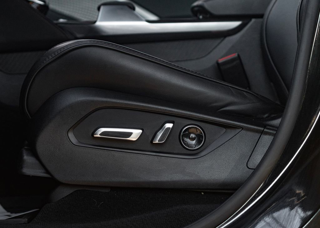 Used 2023 Acura MDX A-Spec image 26