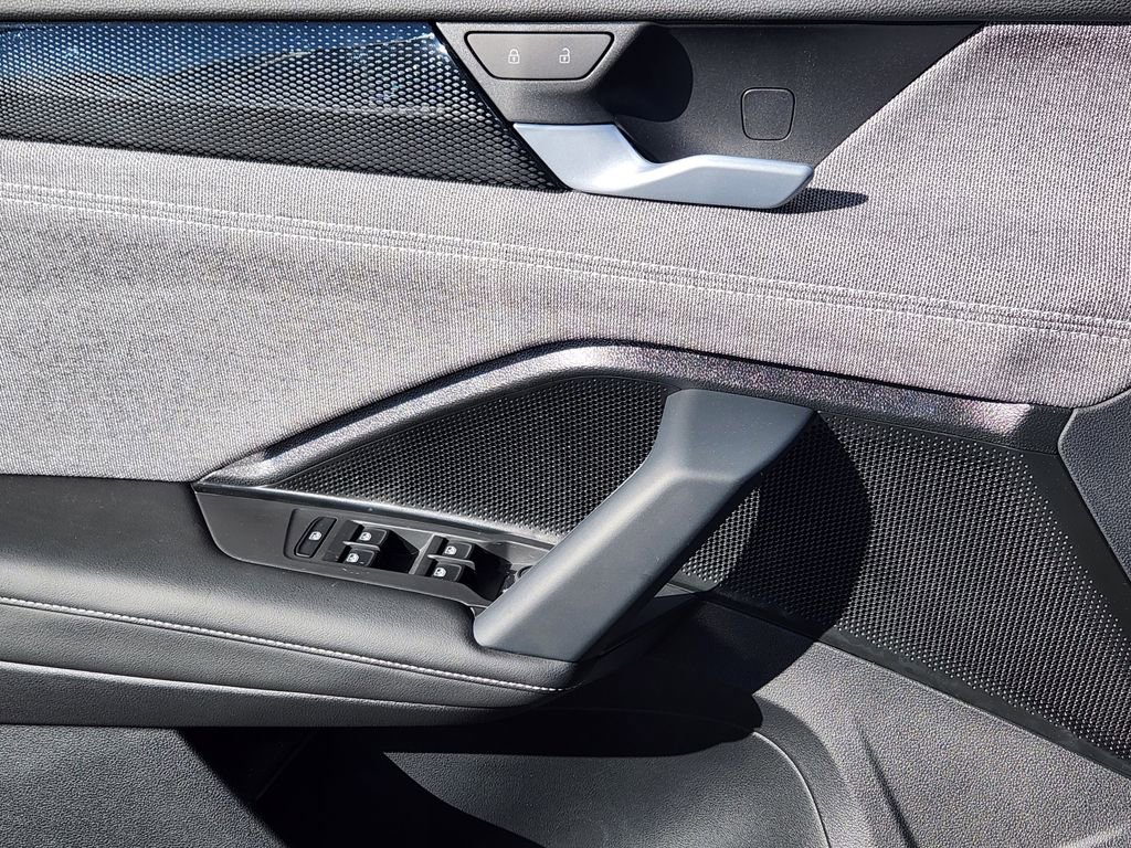 New 2026 Volkswagen Tiguan S AWD/4WD image 14