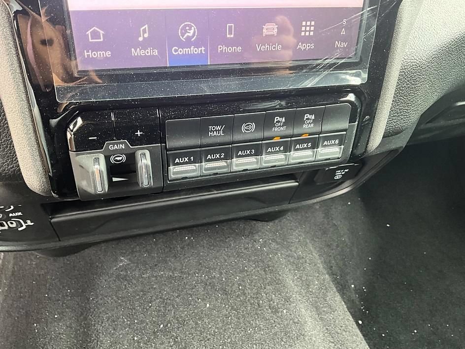 New 2026 RAM 2500 Warlock AWD/4WD image 27
