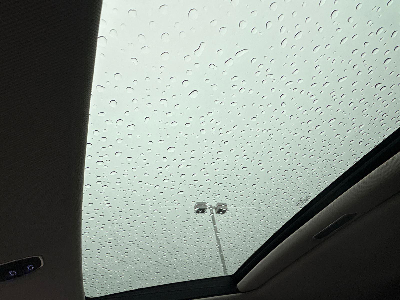 Used 2022 Toyota Venza XLE AWD/4WD image 29