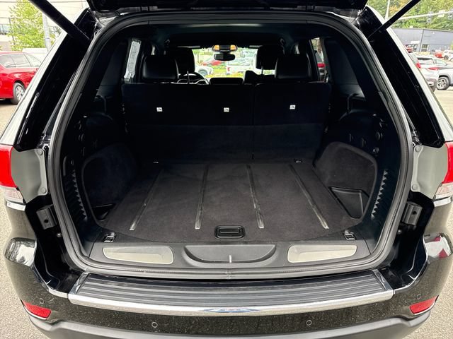 Used 2017 Jeep Grand Cherokee Limited AWD/4WD image 12