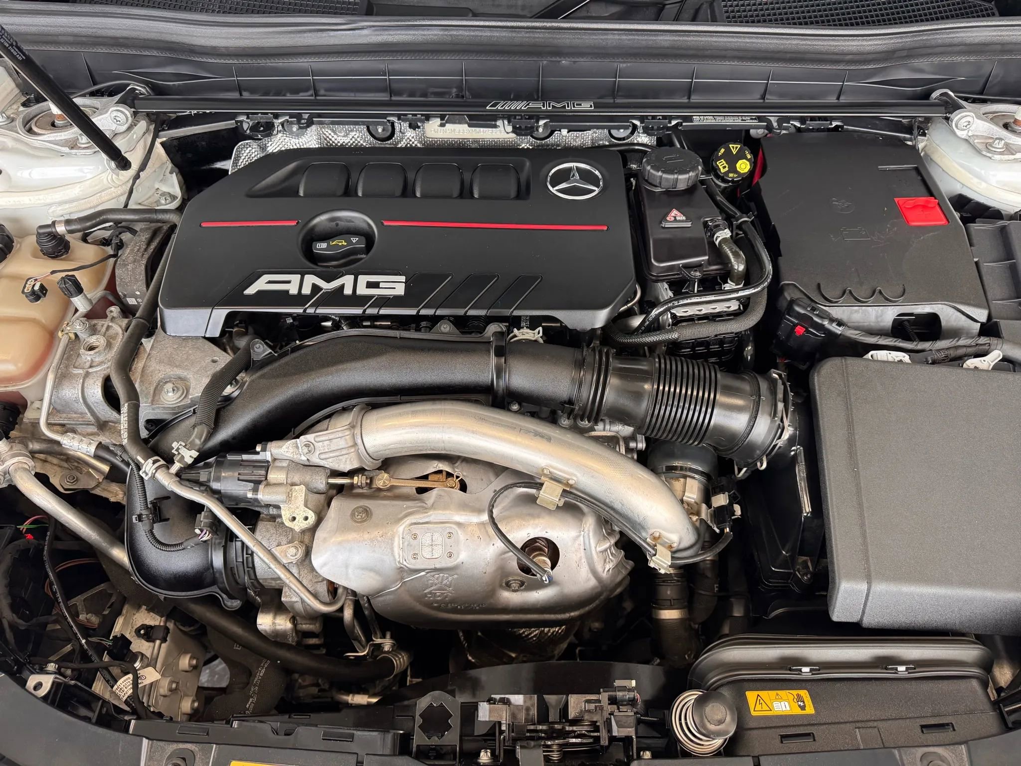 Used 2021 Mercedes-Benz GLB 35 AMG 4MATIC image 45