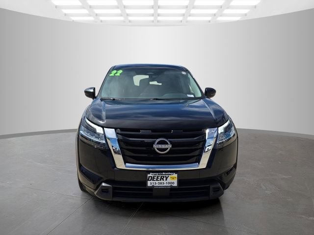 Used 2022 Nissan Pathfinder S image 3