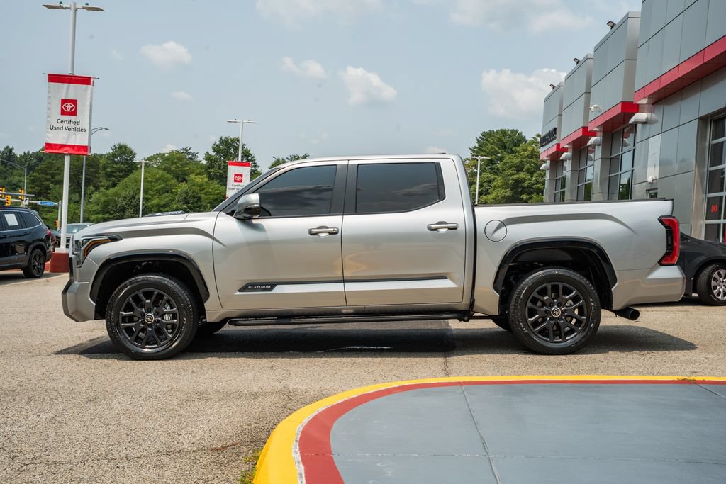 Used 2024 Toyota Tundra Platinum AWD/4WD image 4