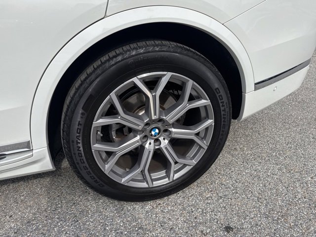 Used 2024 BMW X7 xDrive40i image 48