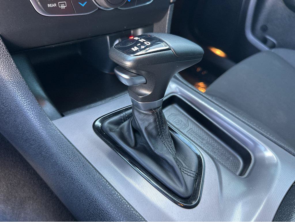 Used 2023 Dodge Charger SXT w/ Blacktop Package RWD image 28