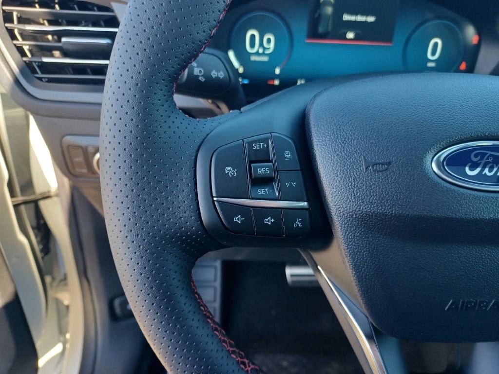 Used 2024 Ford Escape ST-Line Select w/ Tech Pack #2 image 33