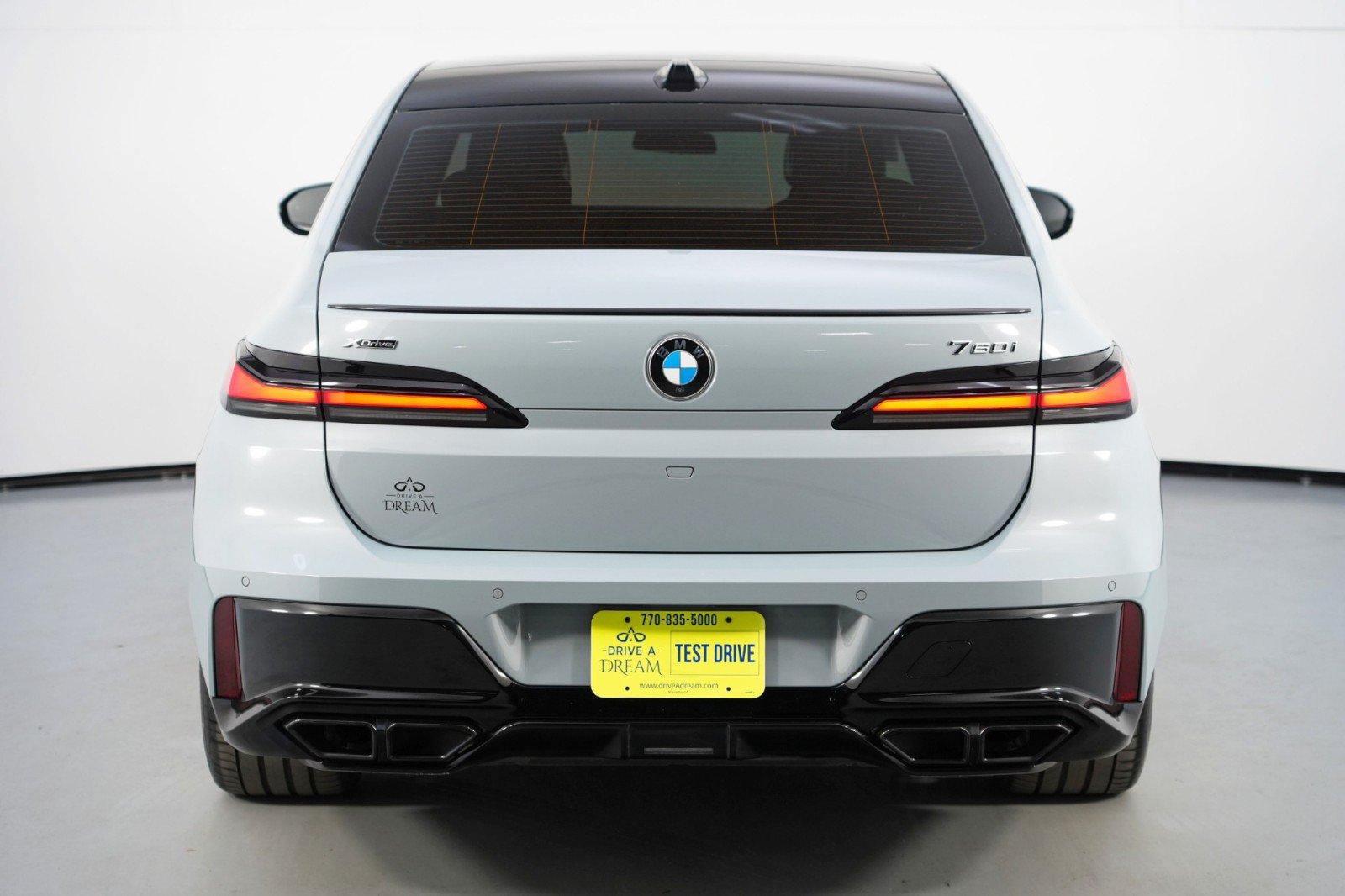 Used 2024 BMW 760i xDrive w/ Premium Package 2 AWD/4WD image 60