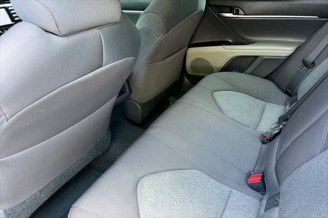 Certified 2018 Toyota Camry LE FWD image 4