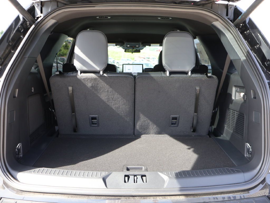 New 2026 Ford Explorer ST-Line AWD/4WD image 16
