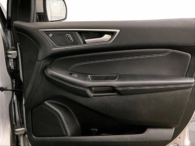 Used 2022 Ford Edge Titanium w/ Equipment Group 301A AWD/4WD image 23