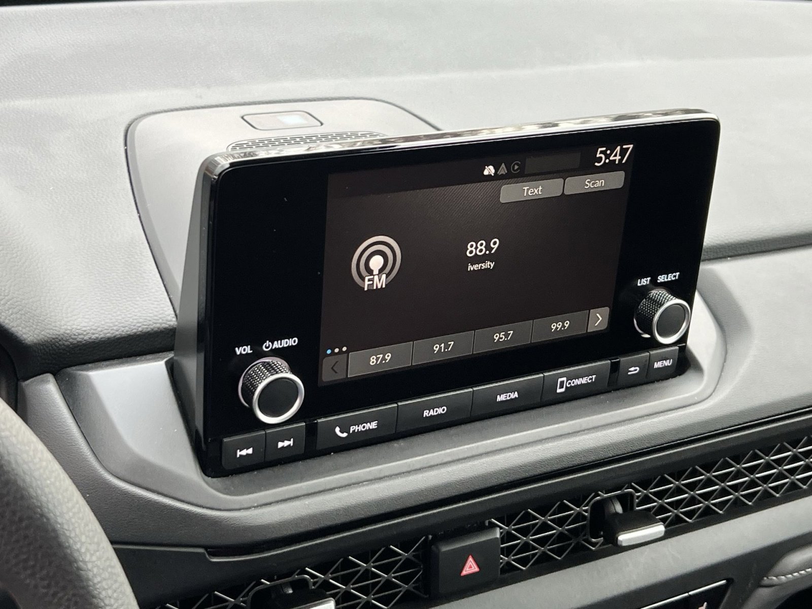 Used 2024 Honda Accord EX image 16