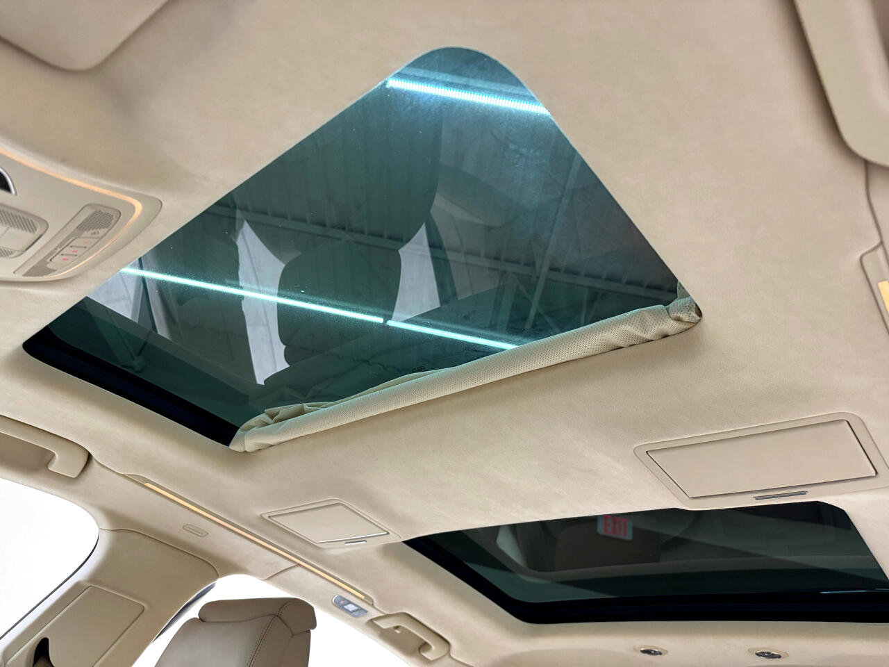 Used 2016 Audi A8 L 3.0T w/ Executive Package image 23