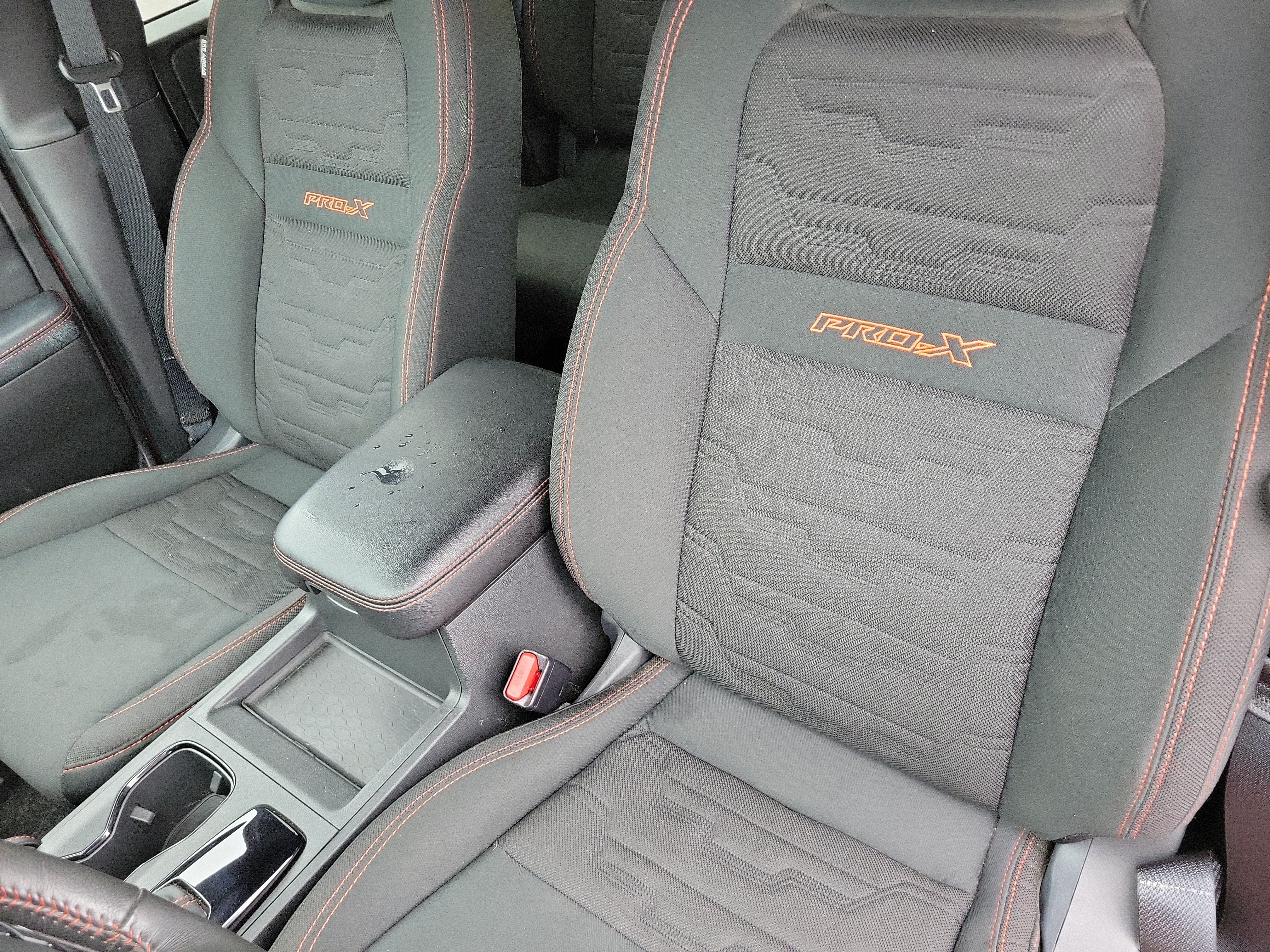 Used 2025 Nissan Frontier Pro-X RWD image 11
