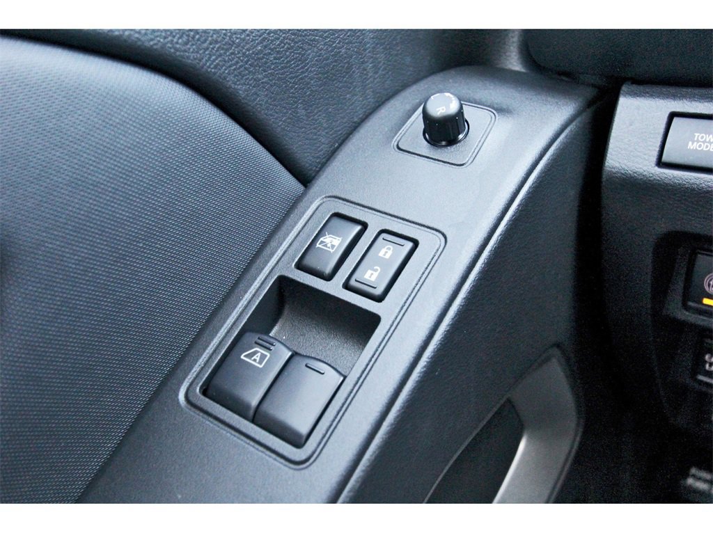 Certified 2024 Nissan Frontier SV w/ SV Convenience Package image 19