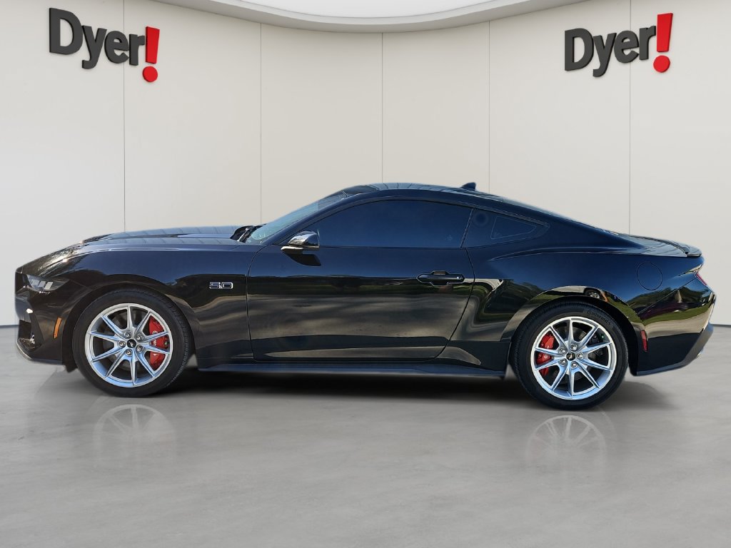 Used 2024 Ford Mustang GT Premium RWD image 2