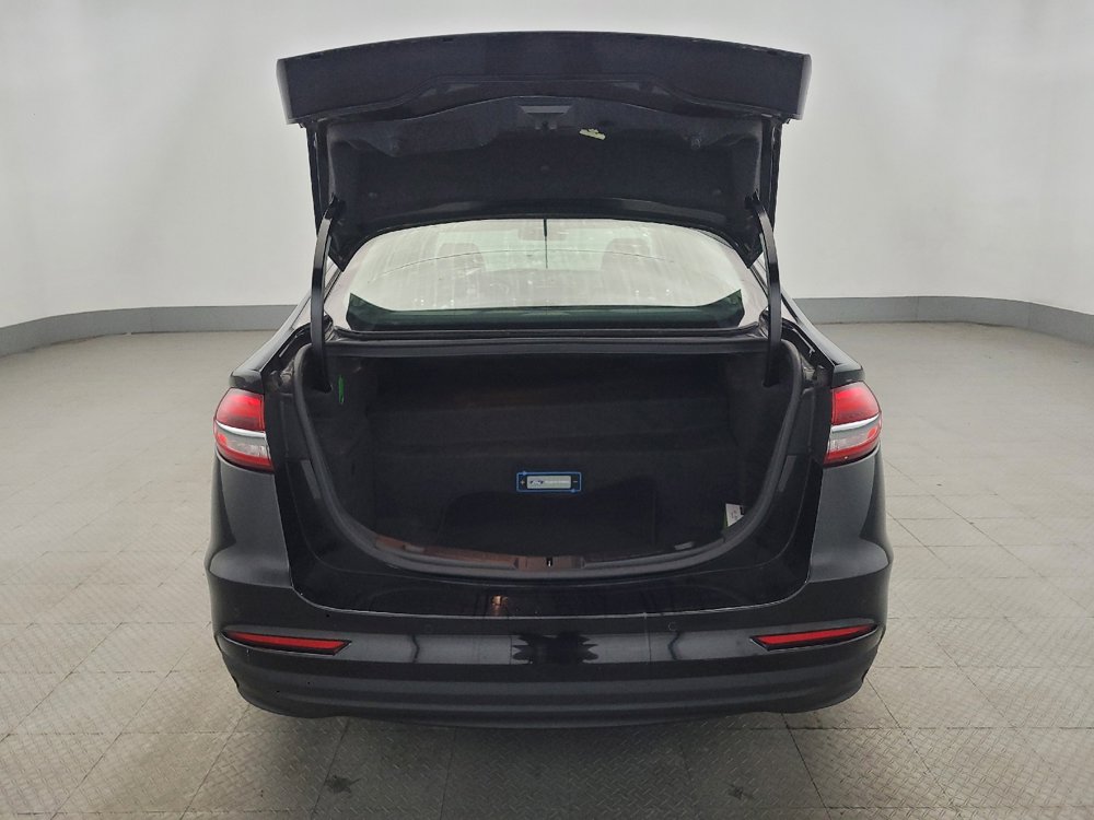 Used 2019 Ford Fusion Energi Titanium image 29