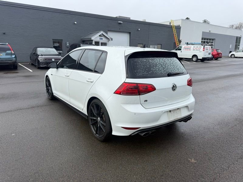 Used 2017 Volkswagen Golf R 4-Door image 8