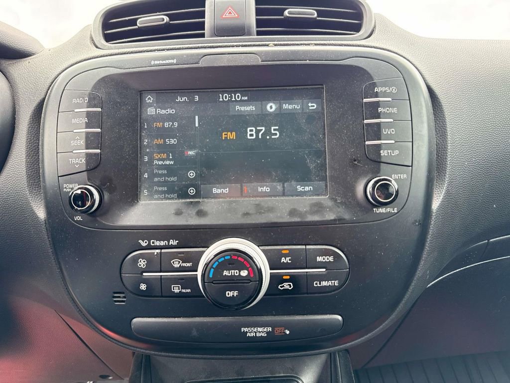Used 2019 Kia Soul + FWD image 15