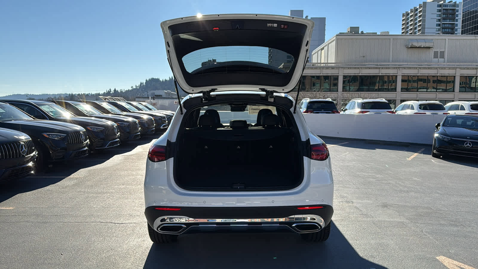 New 2026 Mercedes-Benz GLC 300 4MATIC image 8