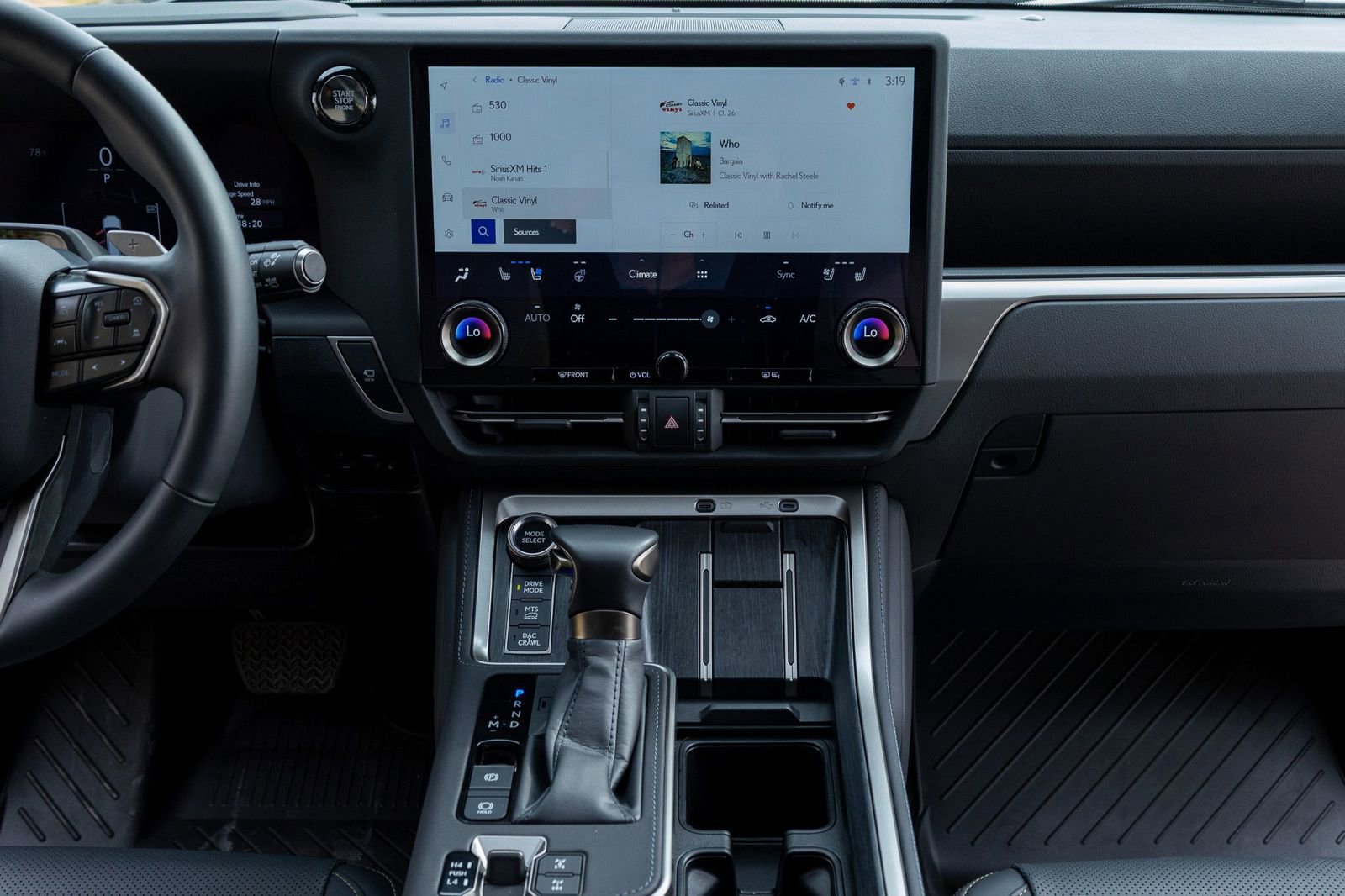 Used 2025 Lexus GX 550 image 23