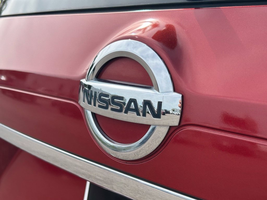 Used 2016 Nissan Rogue SL w/ SL Premium Package FWD image 50