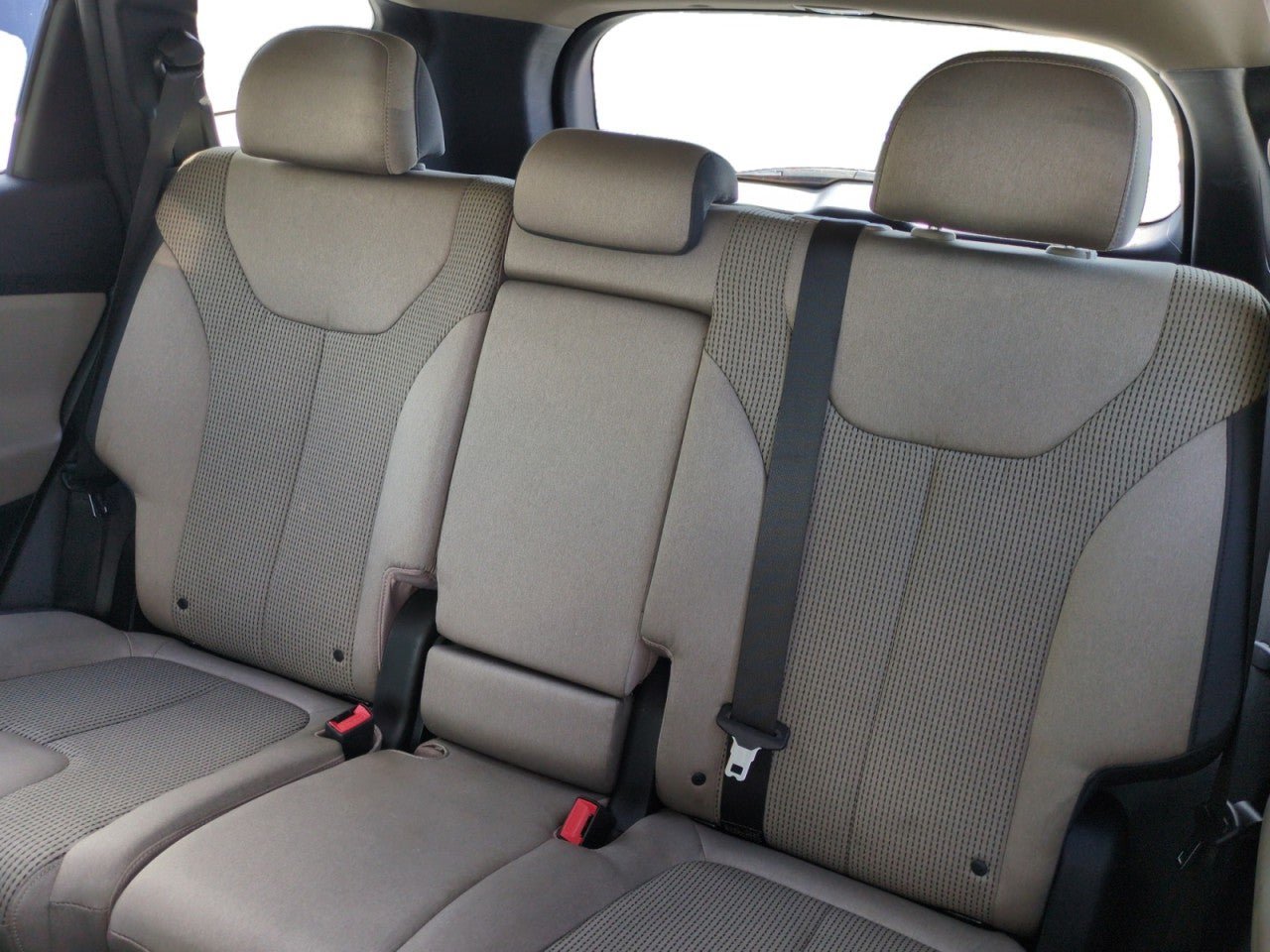 Used 2023 Hyundai Santa Fe SEL AWD/4WD image 23