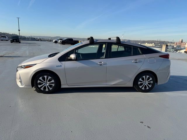 Certified 2022 Toyota Prius Prime Limited image 3