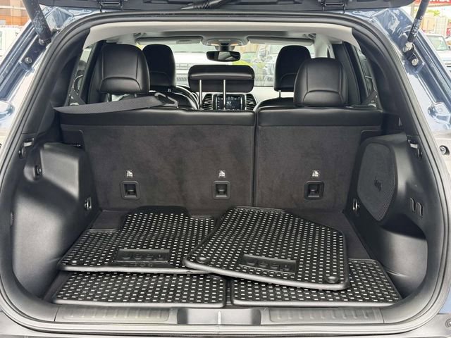Used 2020 Jeep Cherokee Limited AWD/4WD image 9