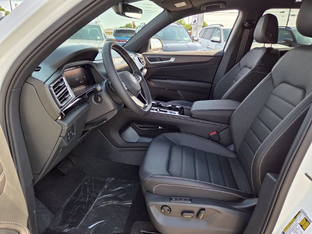 New 2026 Volkswagen Atlas Cross Sport SEL AWD/4WD image 5