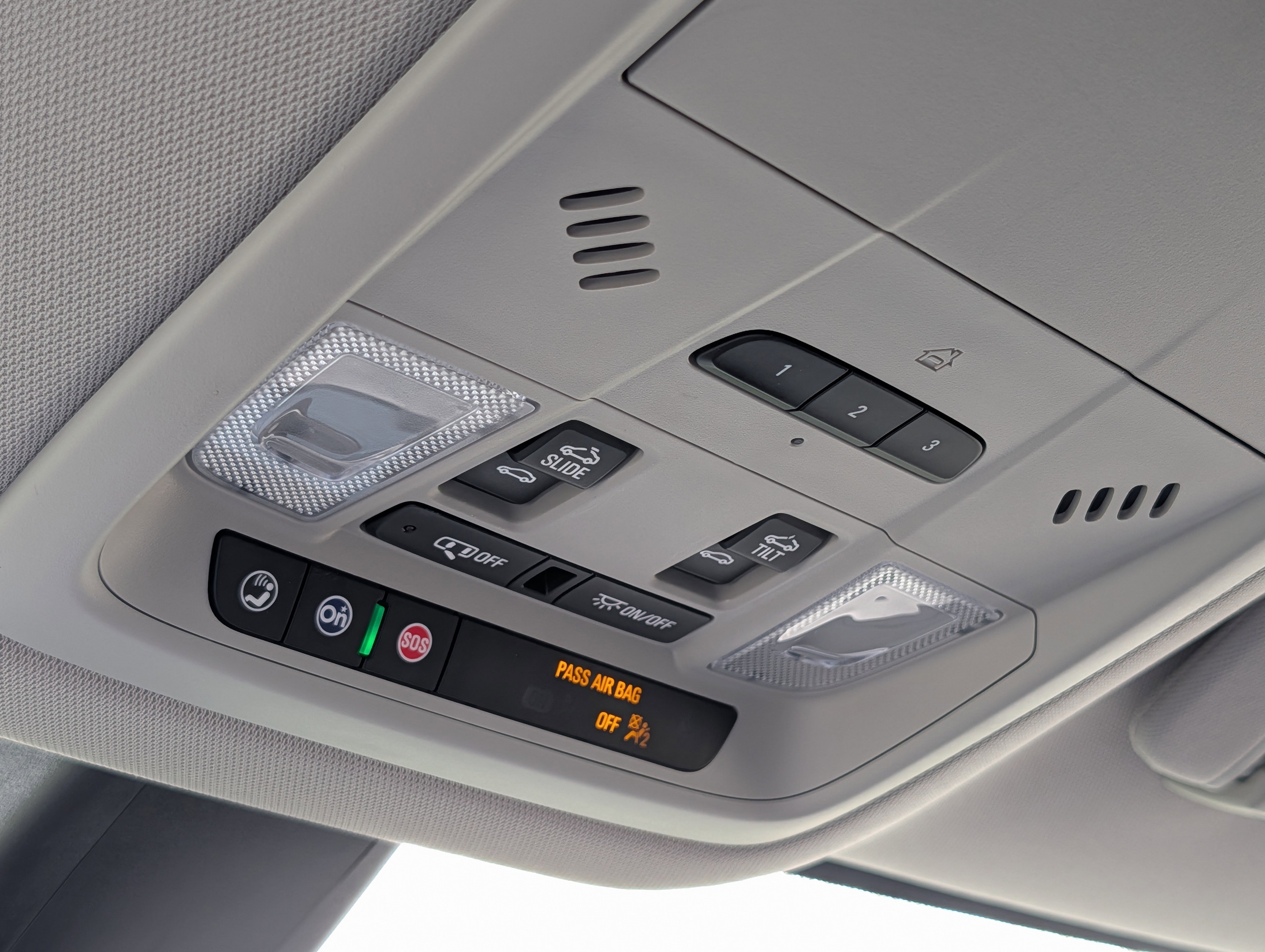 Used 2020 Buick Enclave Avenir w/ Avenir Technology Package image 27