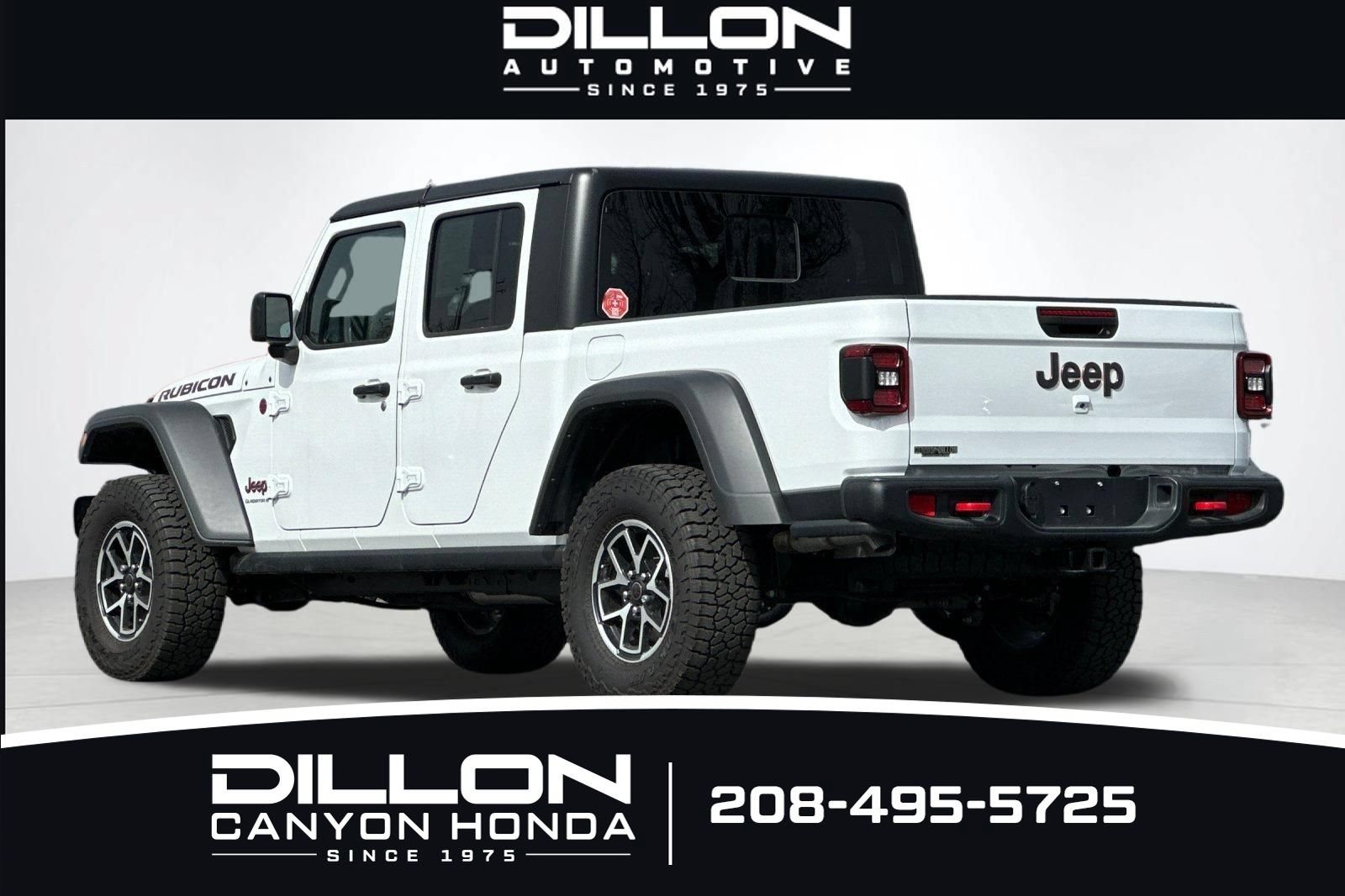 Used 2025 Jeep Gladiator Rubicon AWD/4WD image 7