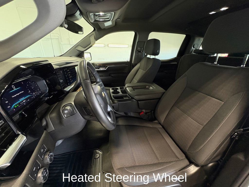 Used 2025 Chevrolet Silverado 1500 LT image 16