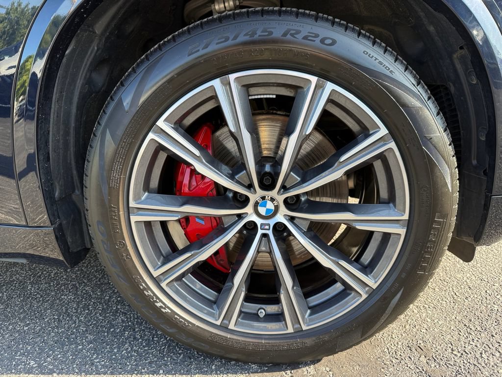 Certified 2025 BMW X5 xDrive40i w/ M Sport Package AWD/4WD image 18