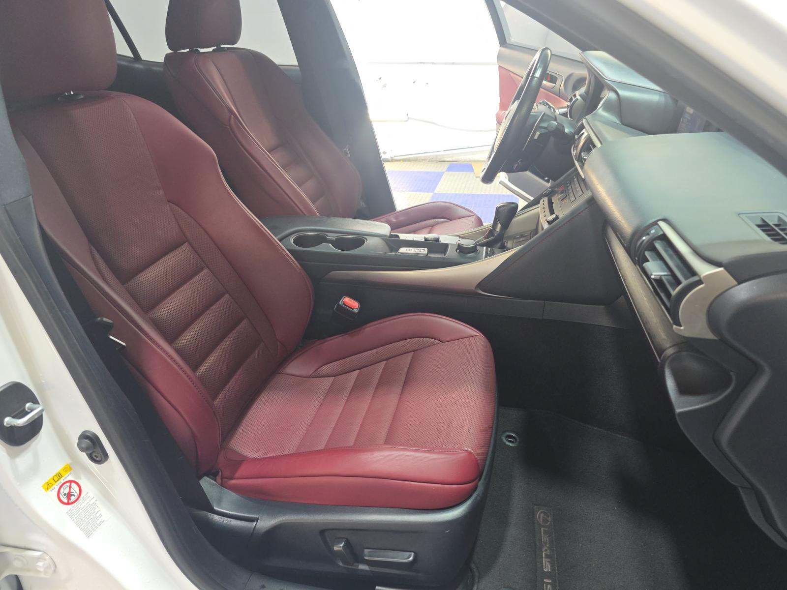 Used 2019 Lexus IS 300 F Sport w/ F Sport Package RWD image 4