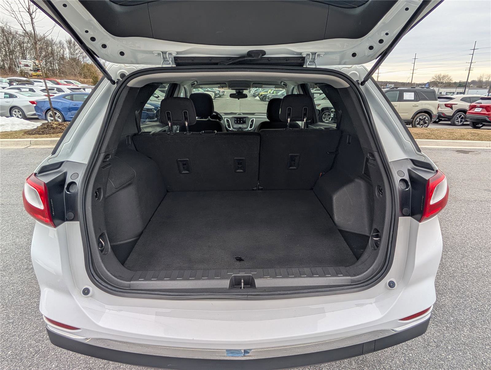 Used 2020 Chevrolet Equinox LT image 12