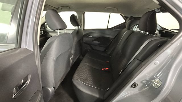 Used 2022 Nissan Kicks SV FWD image 27