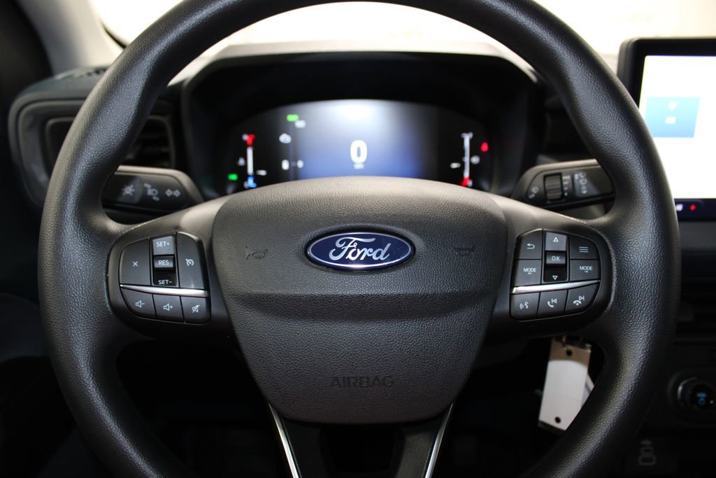 New 2025 Ford Maverick XL image 38