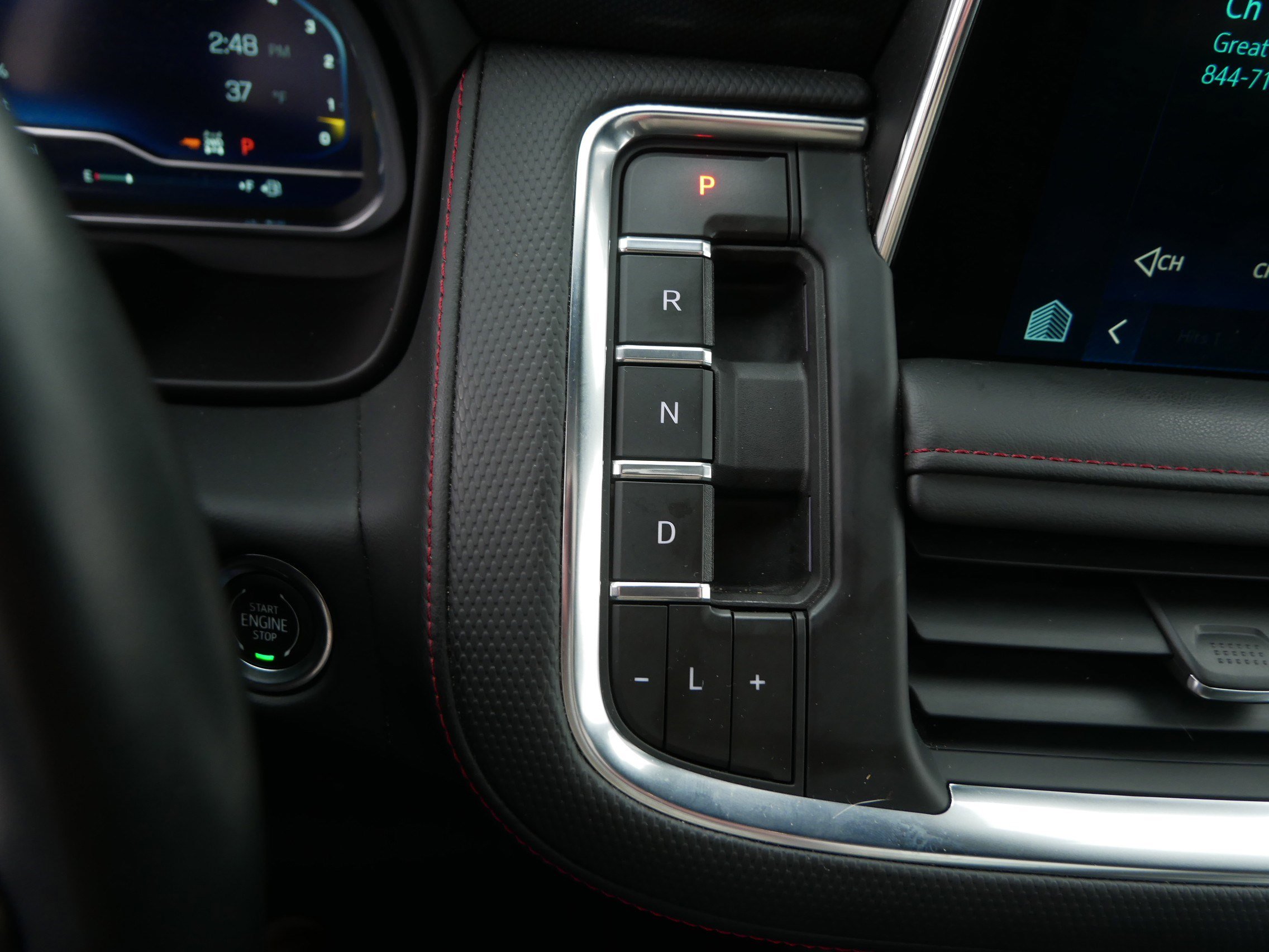 Used 2023 Chevrolet Suburban RST image 28