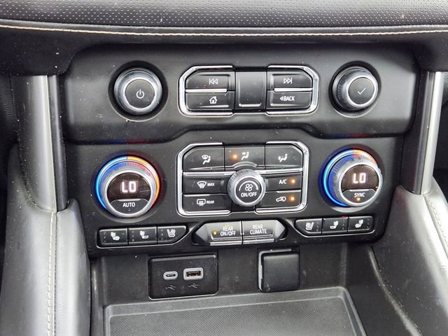 Certified 2023 Chevrolet Suburban Premier w/ Premium Package AWD/4WD image 19