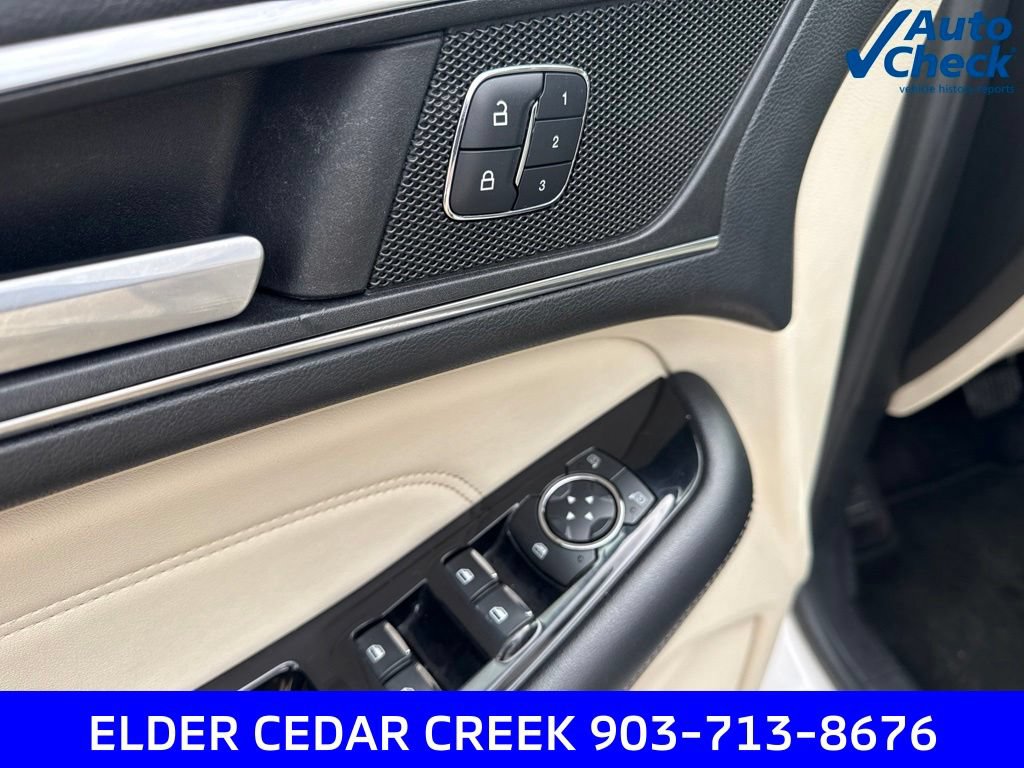 Used 2016 Ford Edge Titanium w/ Equipment Group 302A FWD image 12